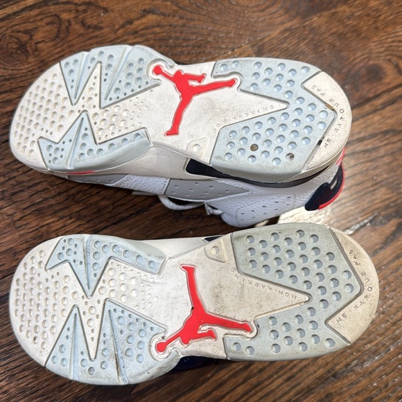 Boys nike air Jordan 6 Retro Tinker - Picture 4 of 5